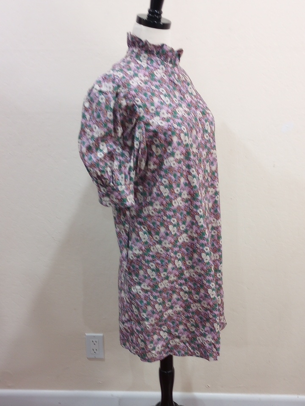 Hyacinth House By Tuckernuck Louisa Ditsy Floral Dress, Size L - Picture 3 of 11